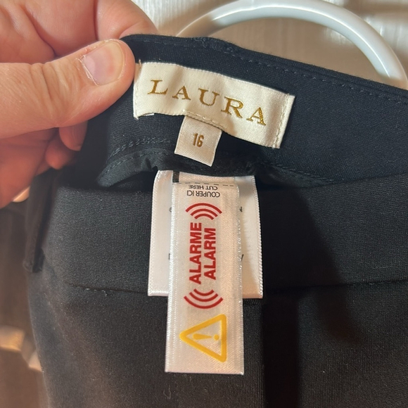 Laura straight leg black dress pants NWOT size 16 - Picture 5 of 8